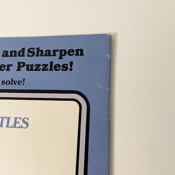 Vintage 1988 Going Batty by Peter Lerangis Super Puzzles for Super Kids Book - Picture 8 of 16